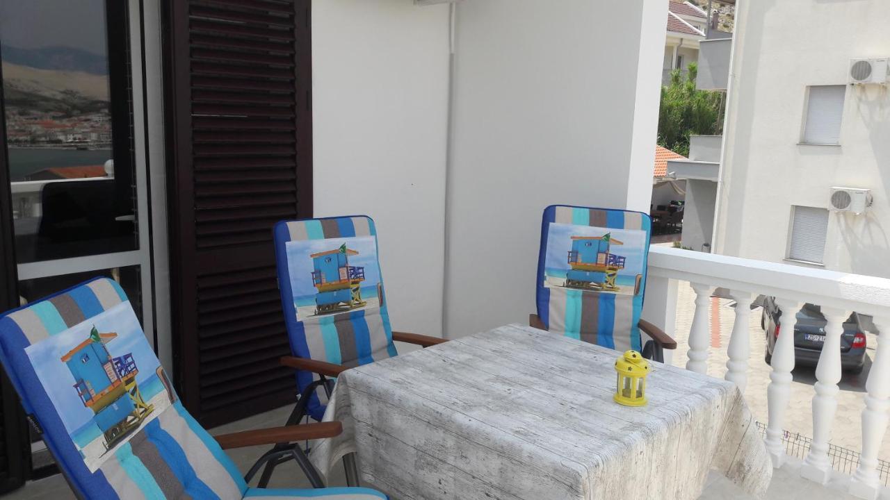 D&D Apartments Pag Town Bagian luar foto