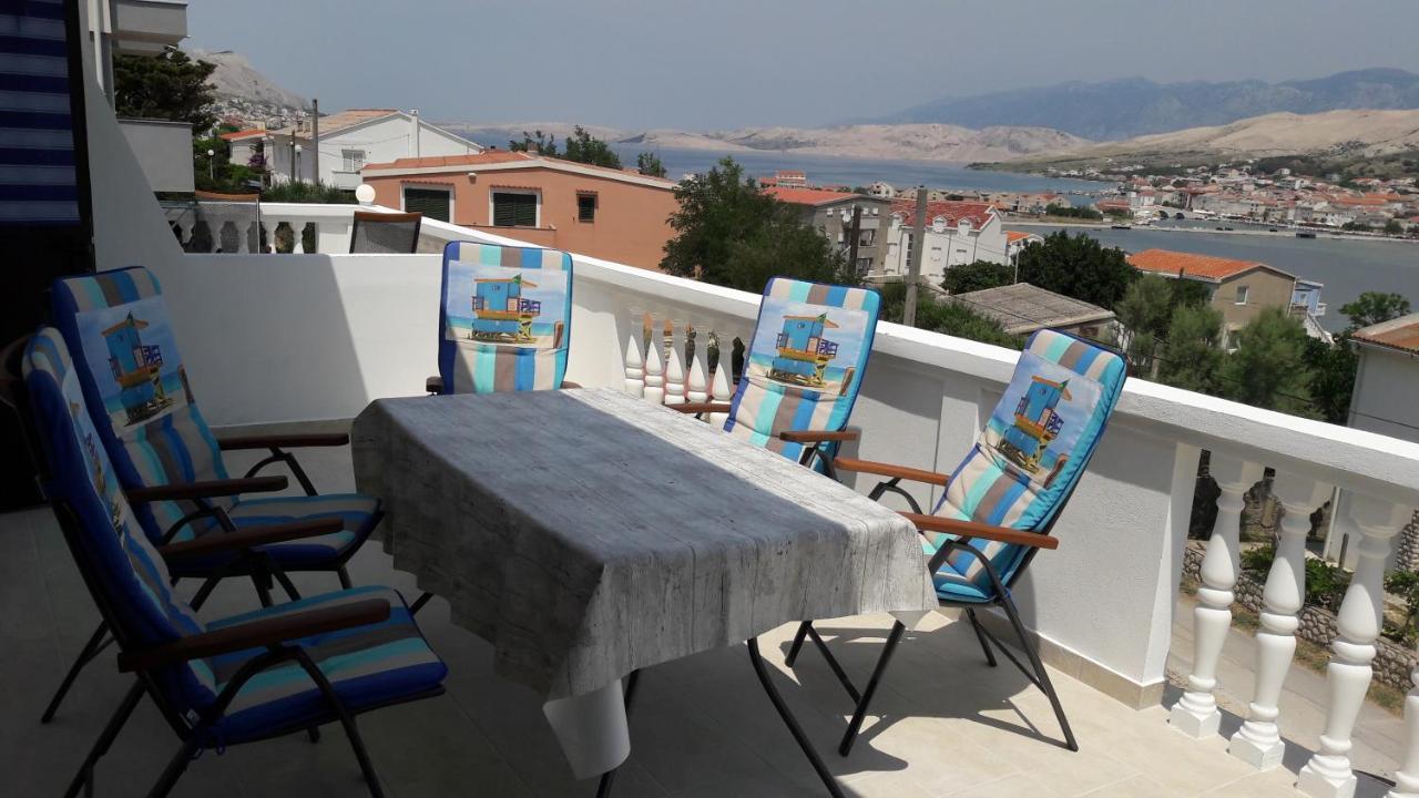 D&D Apartments Pag Town Bagian luar foto