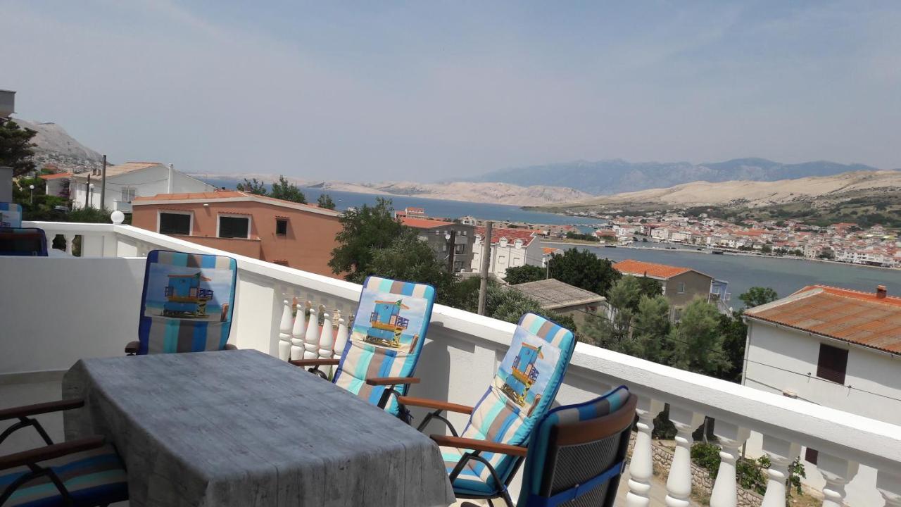 D&D Apartments Pag Town Bagian luar foto