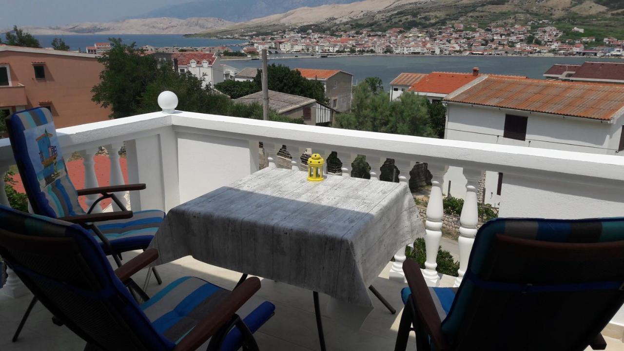 D&D Apartments Pag Town Bagian luar foto