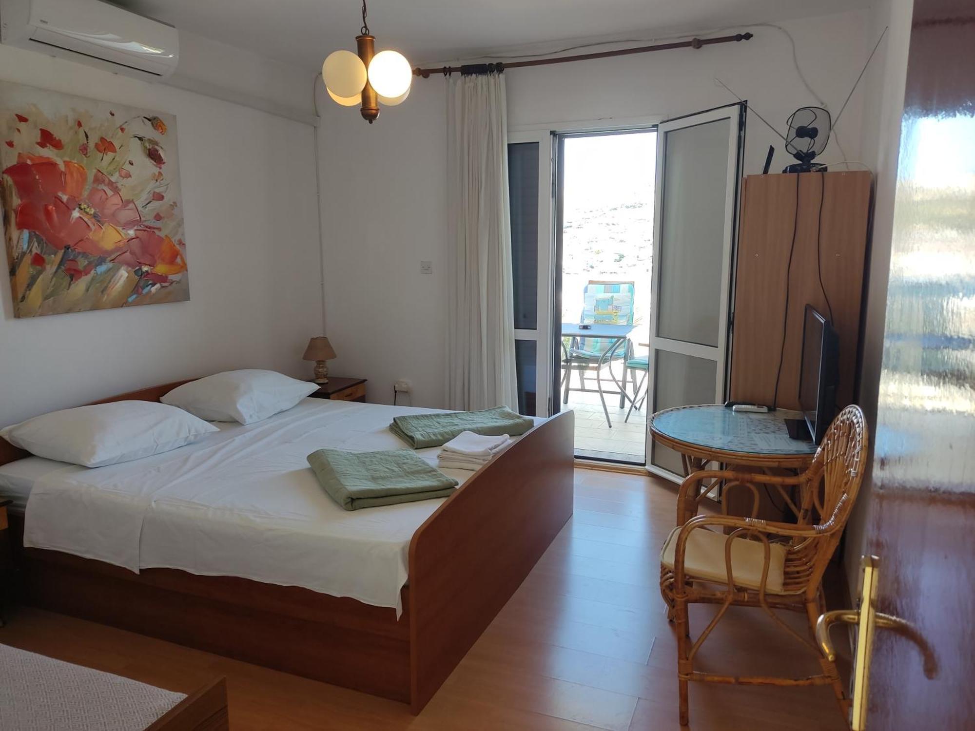 D&D Apartments Pag Town Bagian luar foto