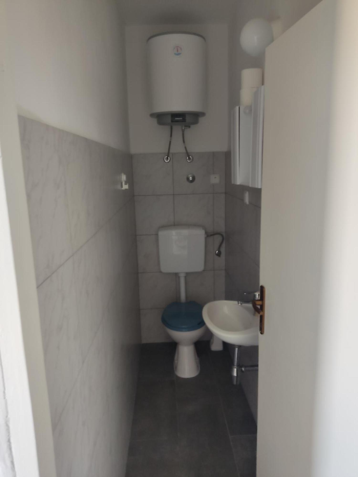 D&D Apartments Pag Town Bagian luar foto