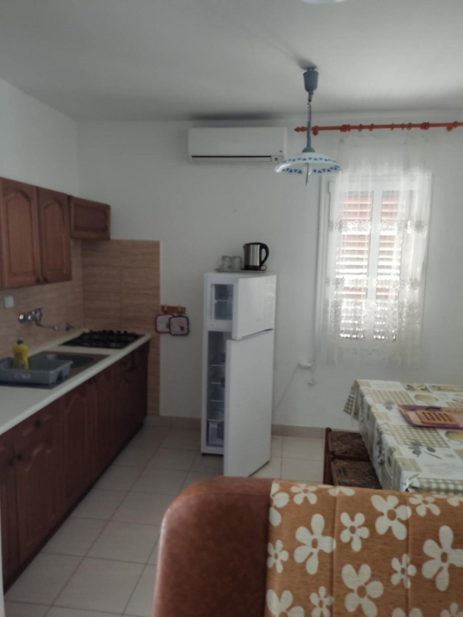 D&D Apartments Pag Town Bagian luar foto